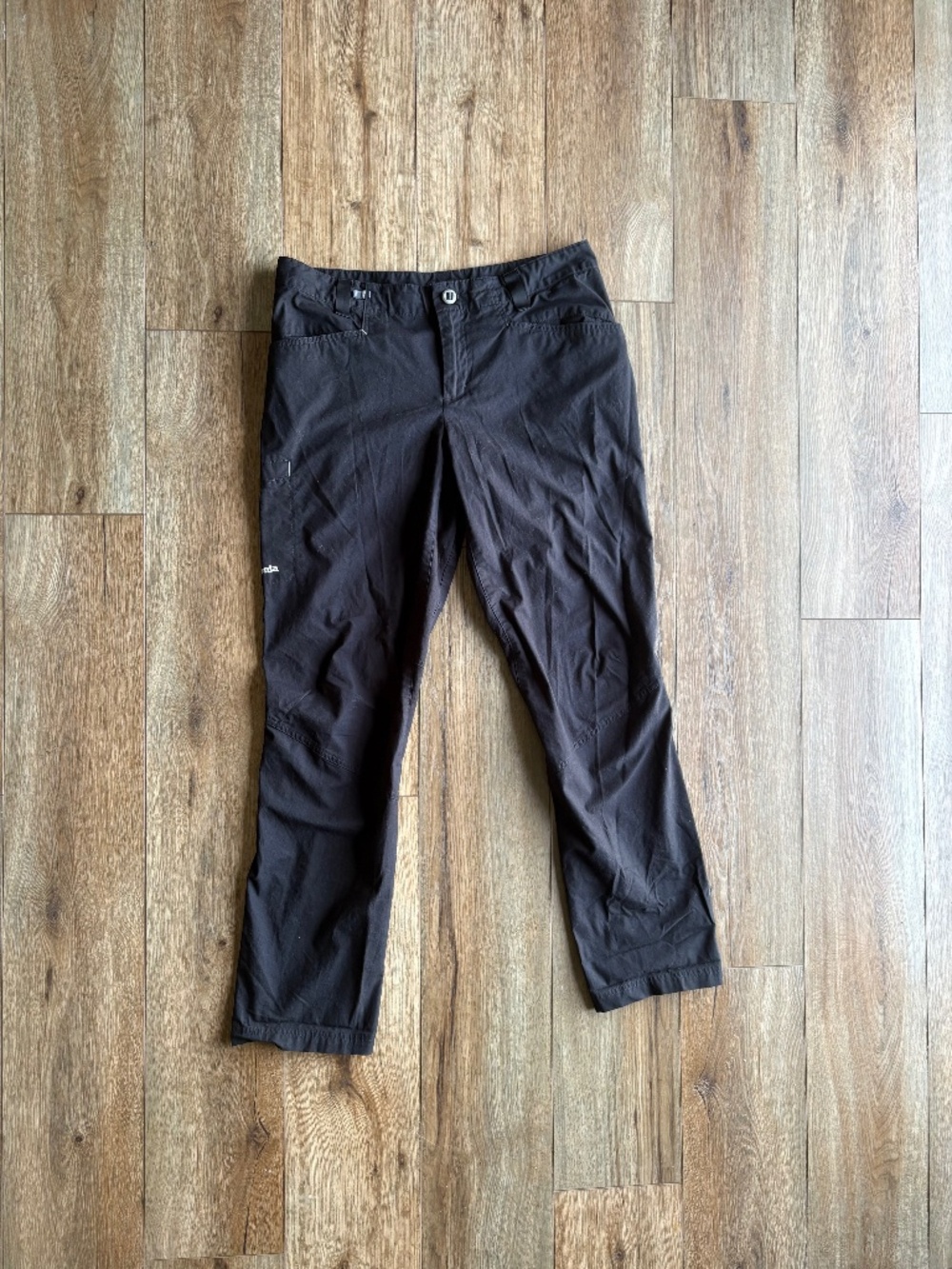 PATAGONIA Worn Wear Women’s Organic Cotton Black Hiking Pants Size 12